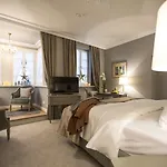 Romantik Zur Glocke Otel 2*