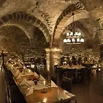Otel Romantik Zur Glocke 2*