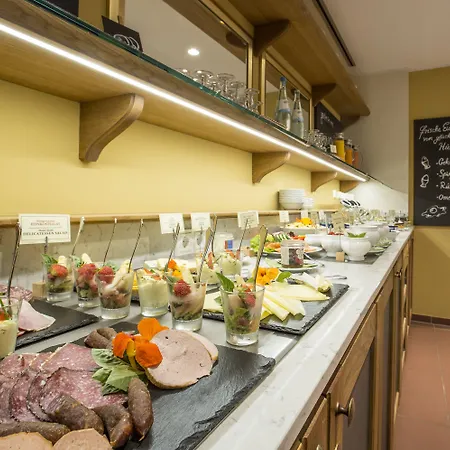 Hotel Romantik Zur Glocke Trèves