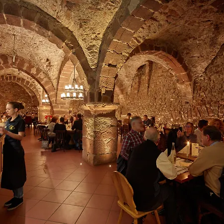 Romantik Zur Glocke Hotel Trèves