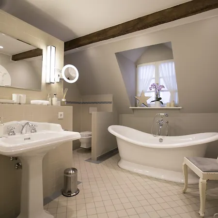 Romantik Zur Glocke Otel Trier