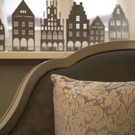 Romantik Zur Glocke Hotel Trèves