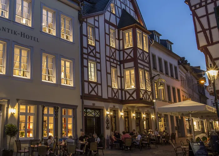 Romantik Zur Glocke 2* Trier