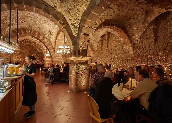 Romantik Zur Glocke Hotel Trevír