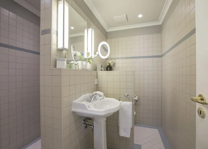 Romantik Zur Glocke 2* Trevír